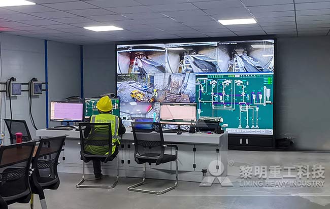 生產(chǎn)線電控系統(tǒng)現(xiàn)場(chǎng)