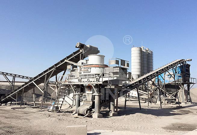 制砂機(jī)生產(chǎn)線現(xiàn)場(chǎng)