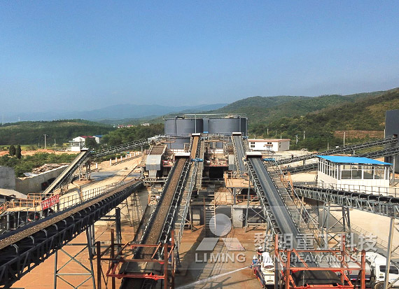 客戶來廠參觀 安徽池州東至河卵石制砂EPC項(xiàng)目